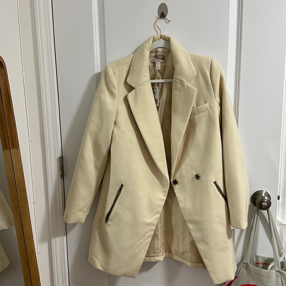 Forever 21 cream jacket